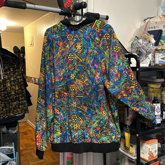 Abstrakjsnc designs XL light jacket - Picture 2 of 4